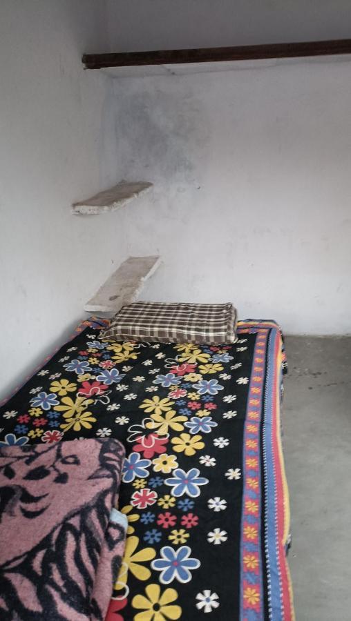 Guest house Thakur Niwas