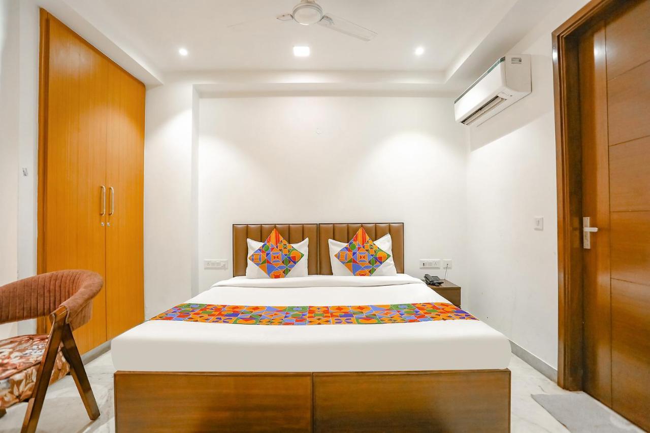 Fabexpress Aerosky Deluxe - Nr Yashobhoomi Convention Centre 3* Delhi (National Capital Territory of India)