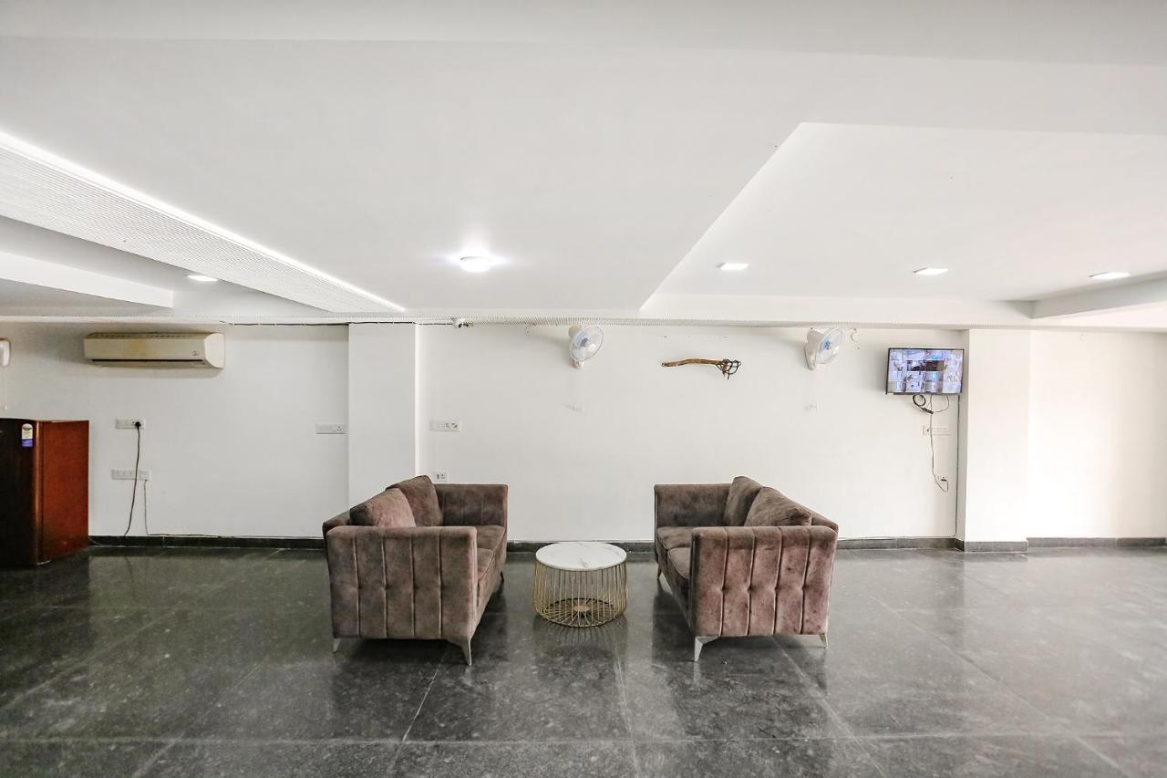 Fabexpress Aerosky Deluxe - Nr Yashobhoomi Convention Centre
