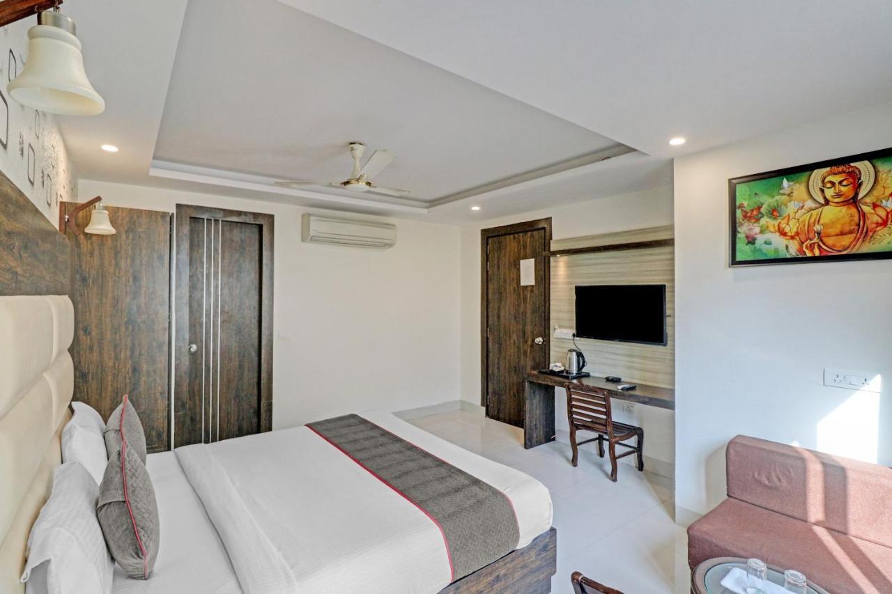 Hotel Nirvana Near Delhi Airport Nova Deli