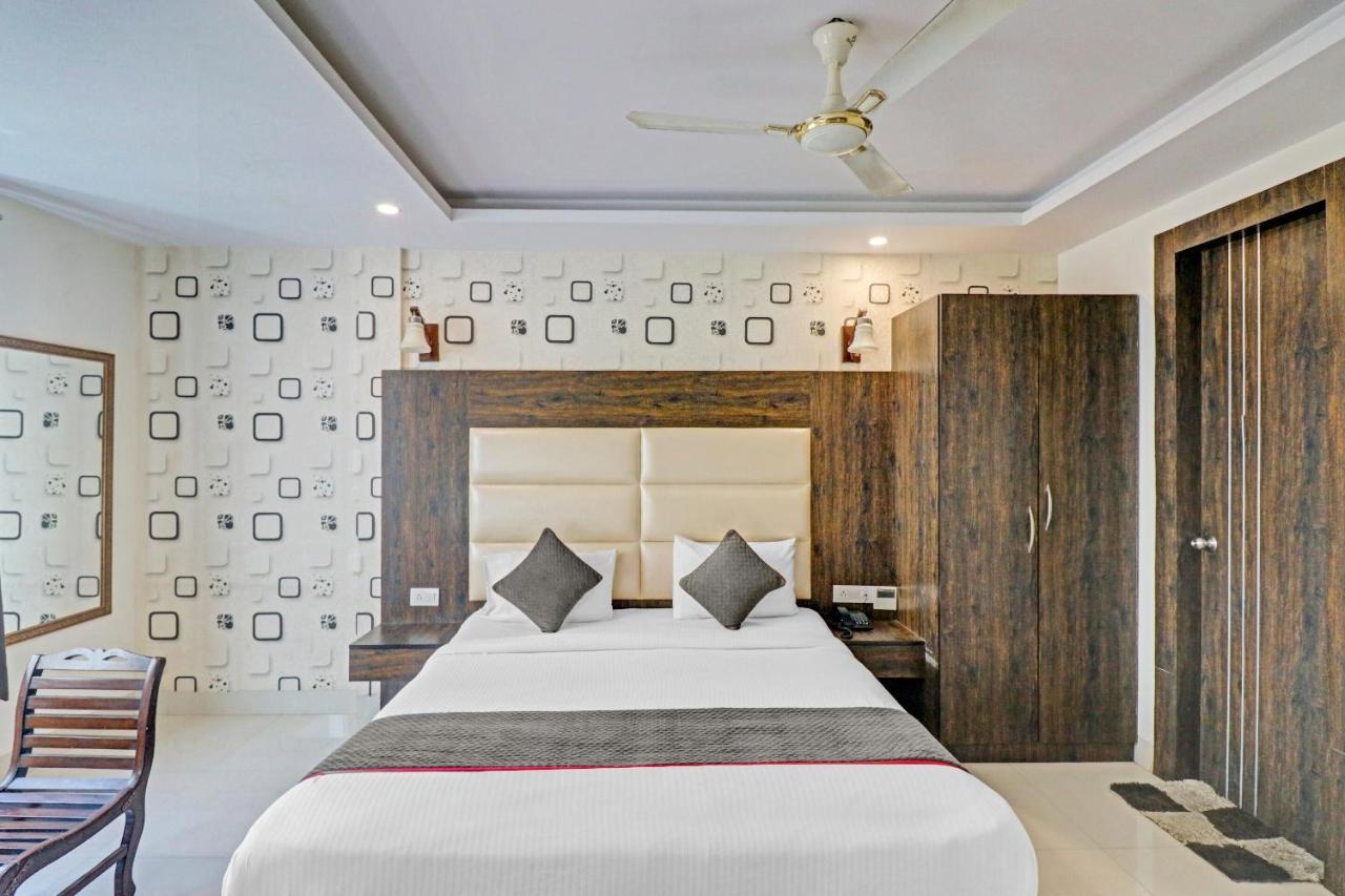 Hotel Nirvana Near Delhi Airport Nova Deli