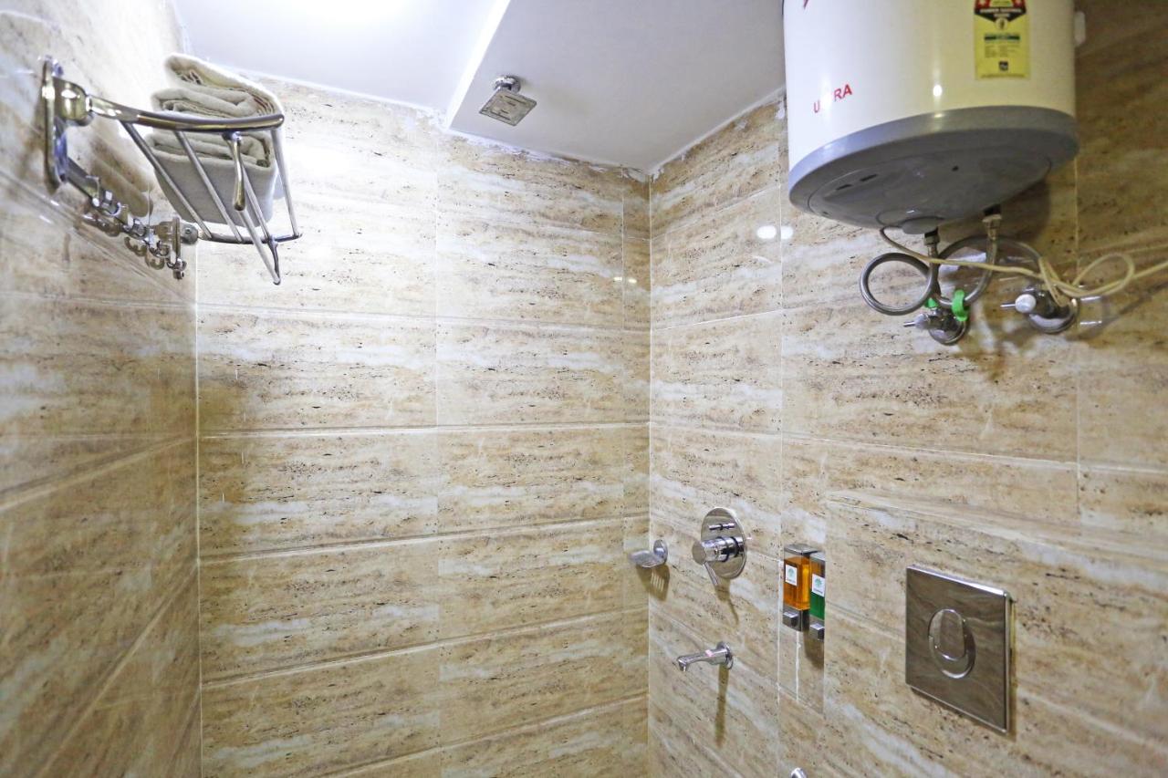 Hotel Grand By D'capitol Near Delhi Airport 4*