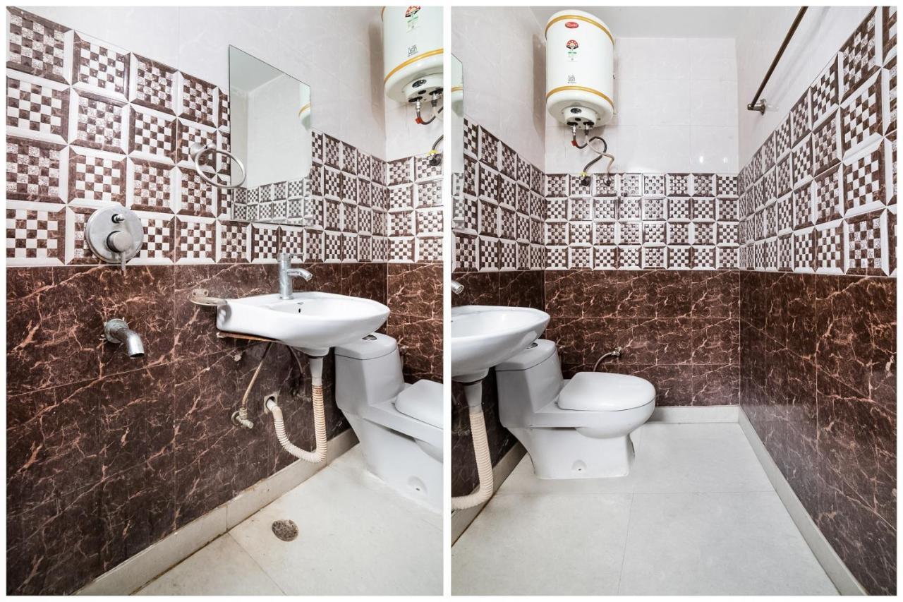 O Chahal Near Nangloi Railway Station Metro Station 2* Delhi (National Capital Territory of India)