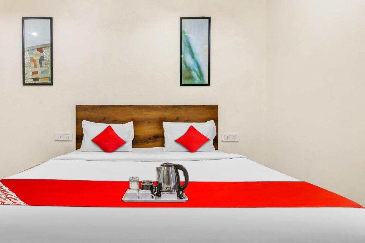 Flagship Olive Hotel New Delhi
