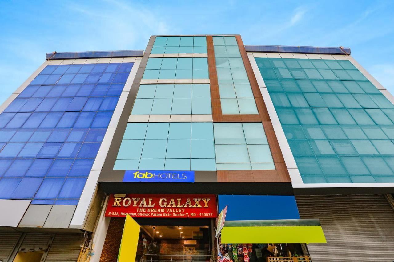 Fabhotel Royal Galaxy I Near Yashobhoomi Convention Centre 3* New Delhi