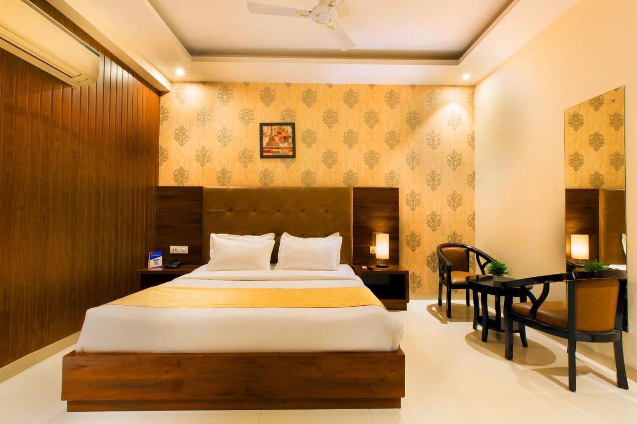 The Vegas By De Pavilion, Airport Delhi (National Capital Territory of India)