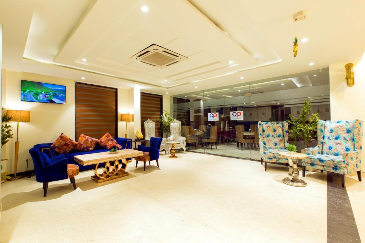 Whitepod Luxury Aerocity Delhi Airport