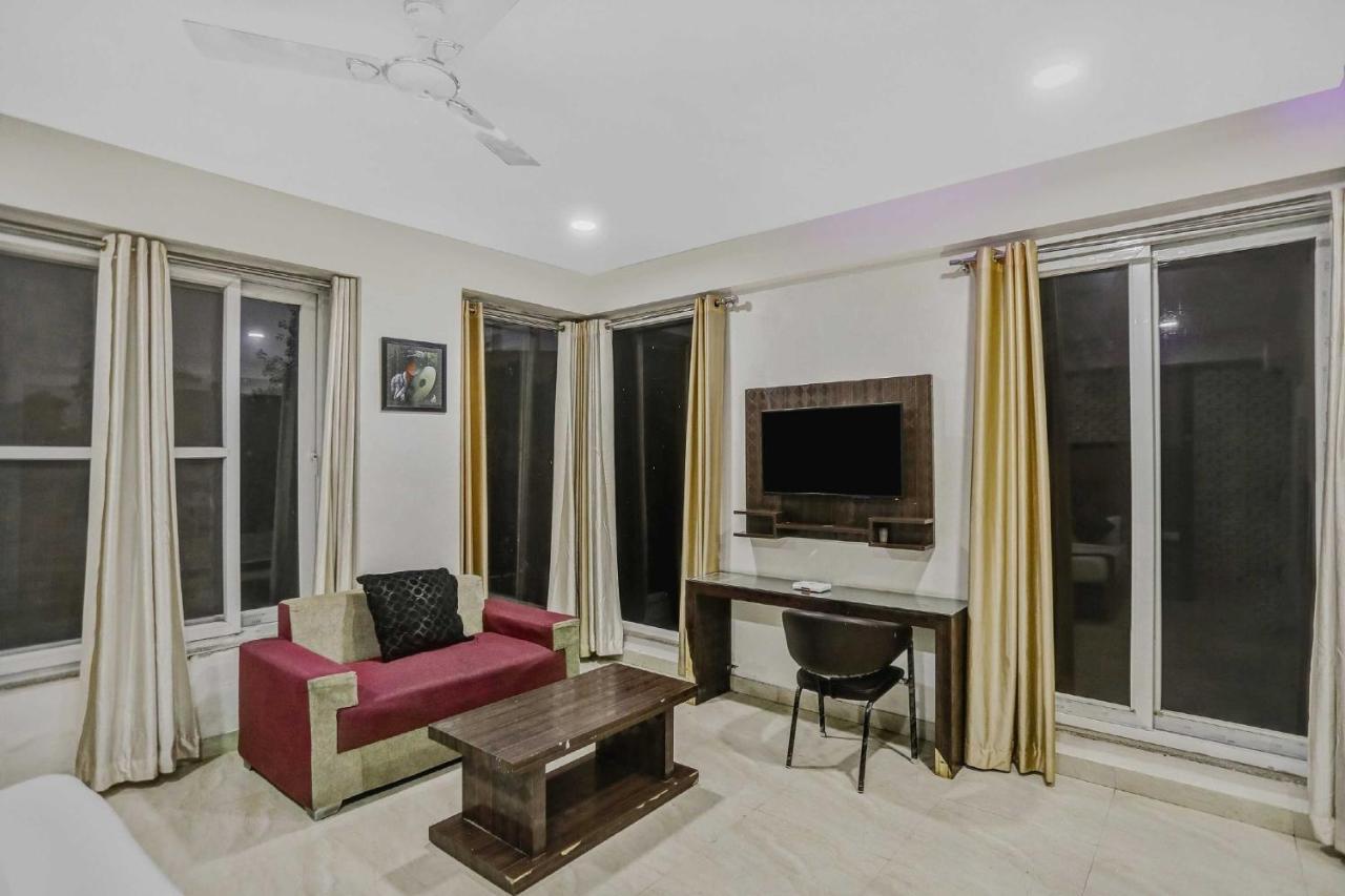 Townhouse 22956 Grand Residency Hotel 3*