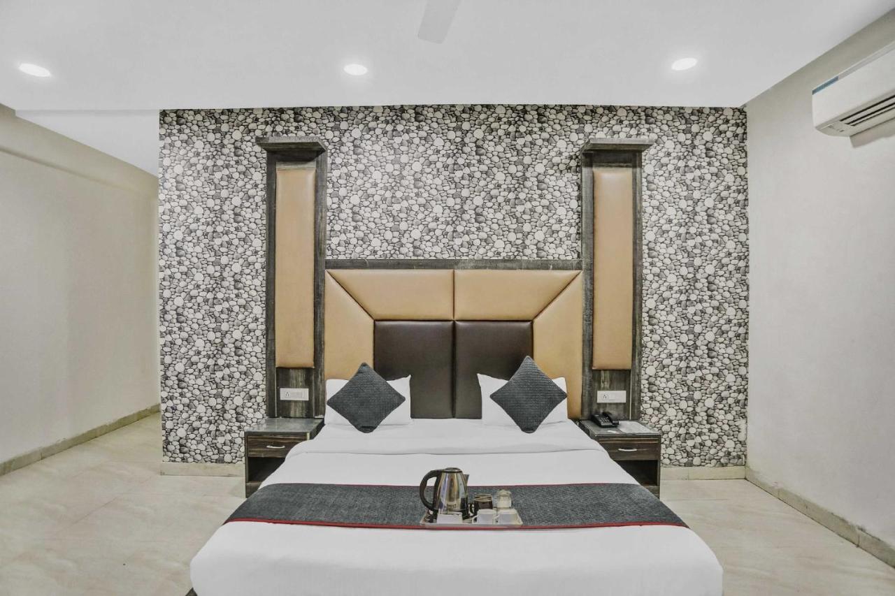 Townhouse 22956 Grand Residency Delhi (National Capital Territory of India)