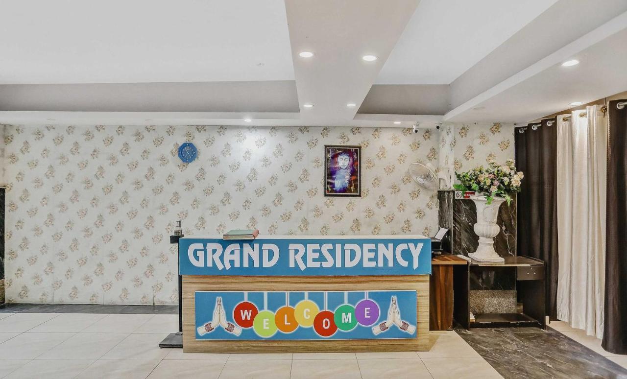 Townhouse 22956 Grand Residency 3*