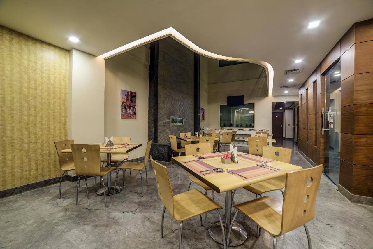 Hotel New Haven Greater Kailash - Local Id's Accepted 3*
