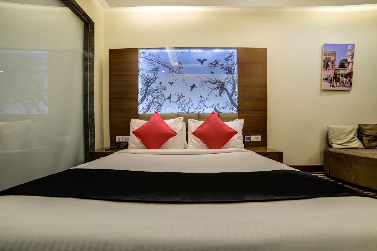 New Haven Greater Kailash - Local Id's Accepted Hotel 3*