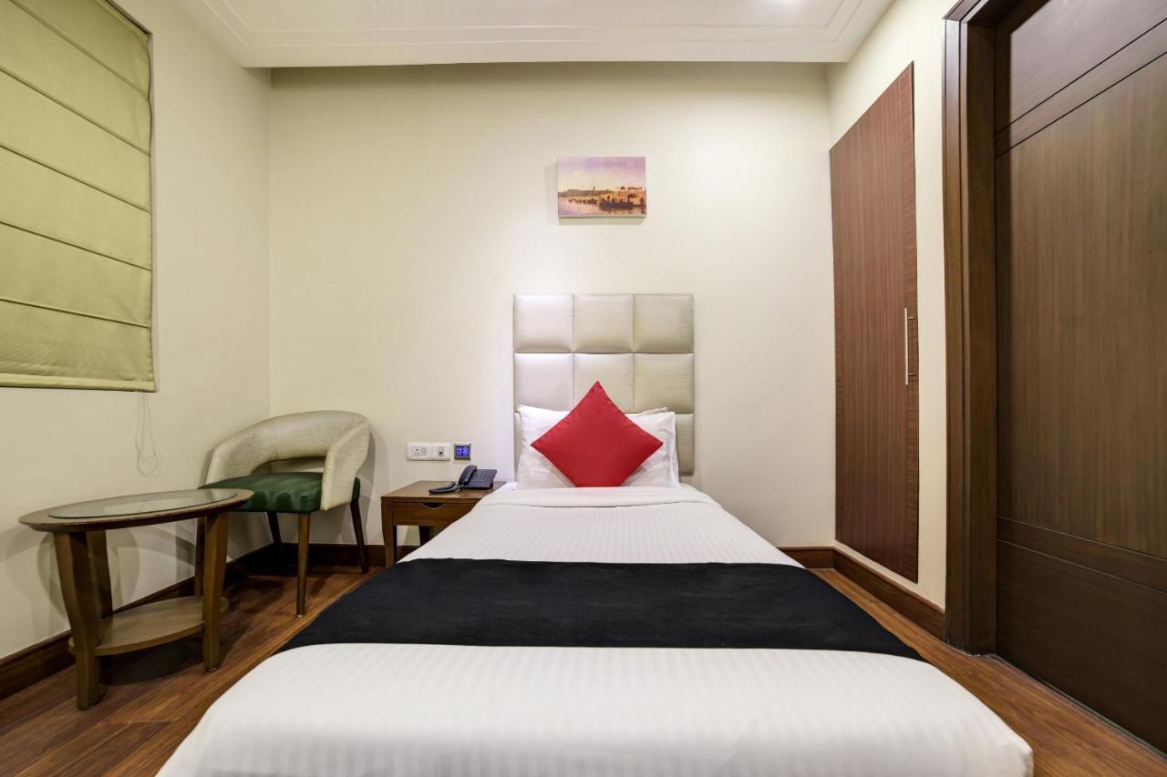 Hotel New Haven Greater Kailash - Local Id's Accepted 3*