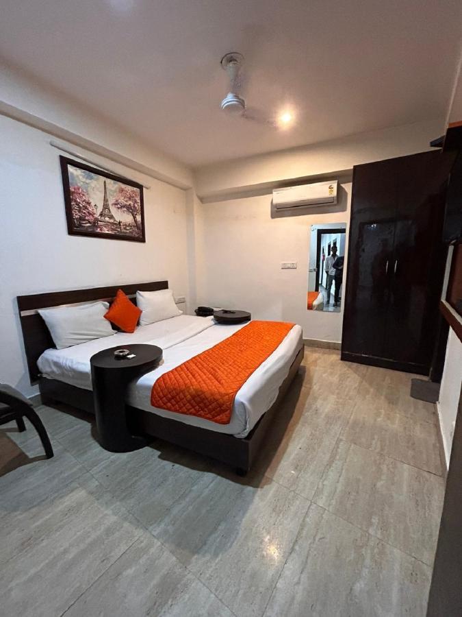 Majestic Park Bed & Breakfast