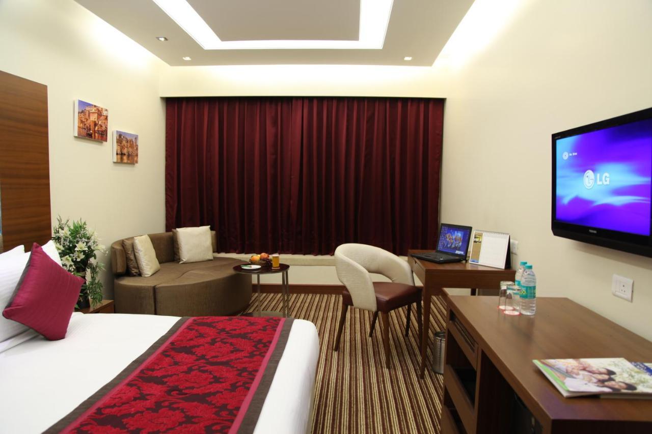 New Haven Greater Kailash - Local Id's Accepted 3*