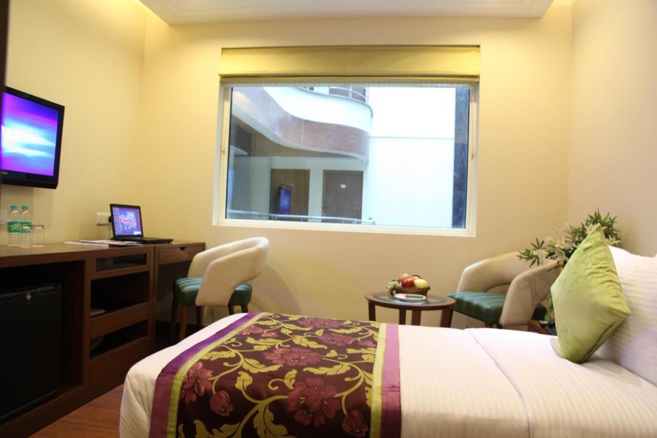 Hotel New Haven Greater Kailash - Local Id's Accepted New Delhi