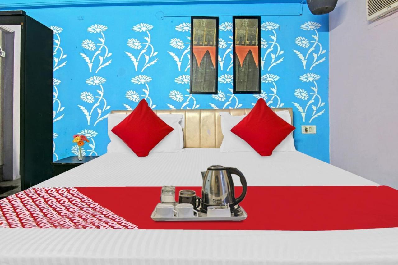 Flagship Decent Near Pvr Vikaspuri Delhi 3* New Delhi