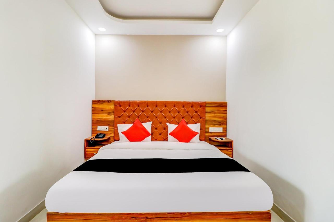 Hotel Oyo Flagship 80318 Sai Plaza Near Indira Gandhi International Airport