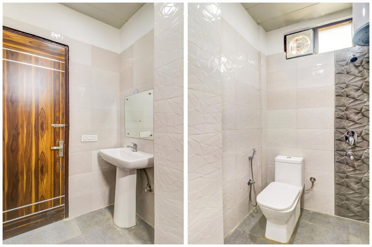 Hotel Oyo Flagship 80318 Sai Plaza Near Indira Gandhi International Airport Nova Deli