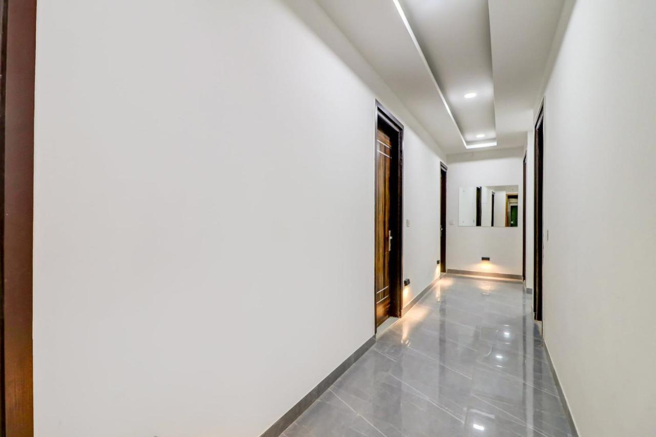 Hotel Oyo Flagship 80318 Sai Plaza Near Indira Gandhi International Airport 3*