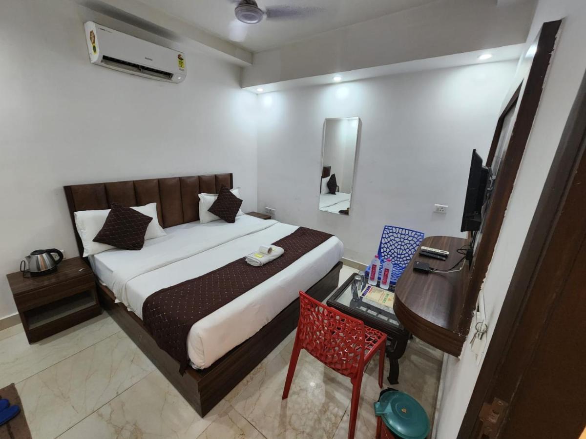Ivy Plaza Luxury Hotel