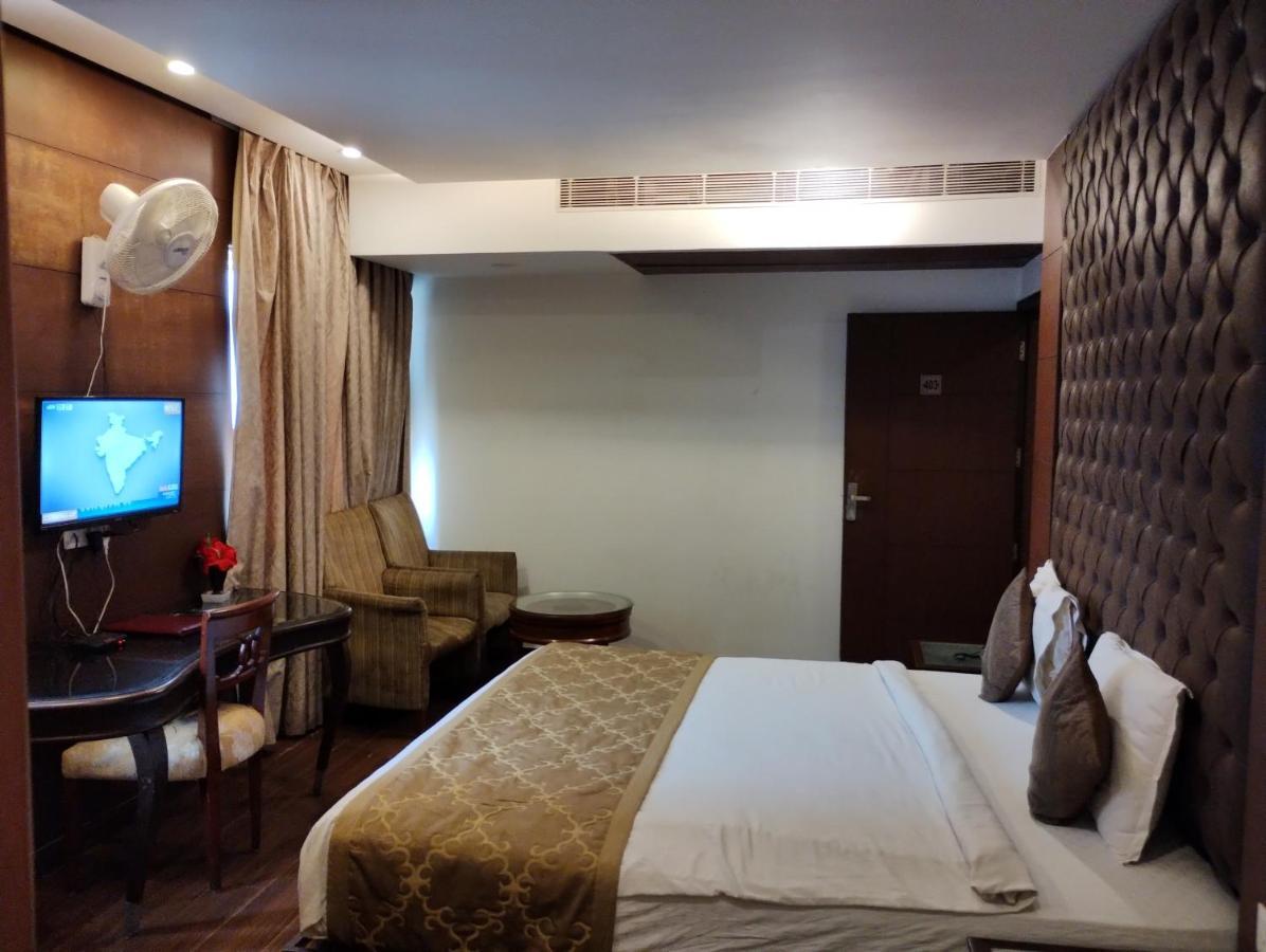 Hotel Wti Airport Grand Delhi New Delhi