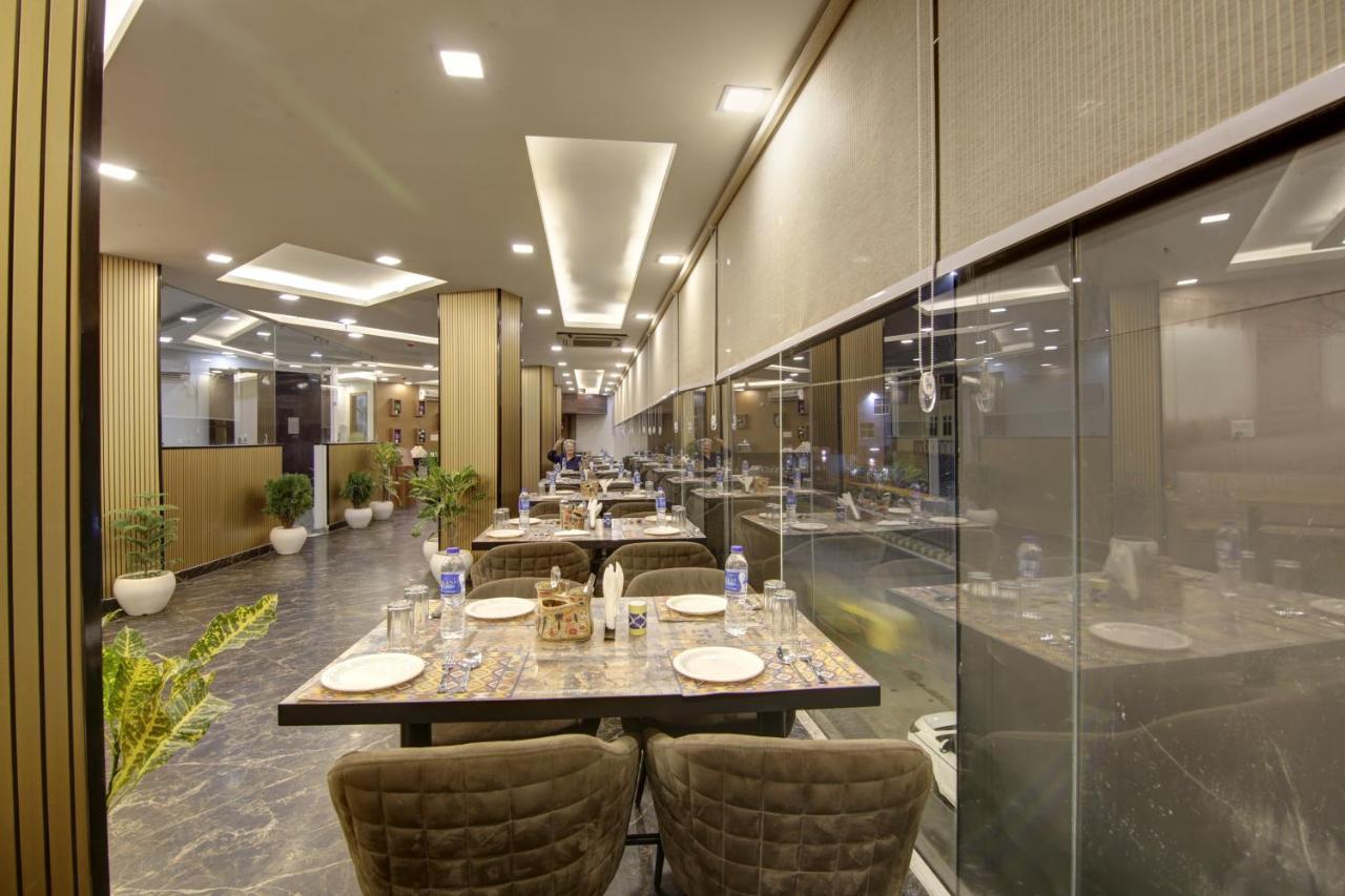 The Prithvi Near Delhi Airport 3* Nova Deli