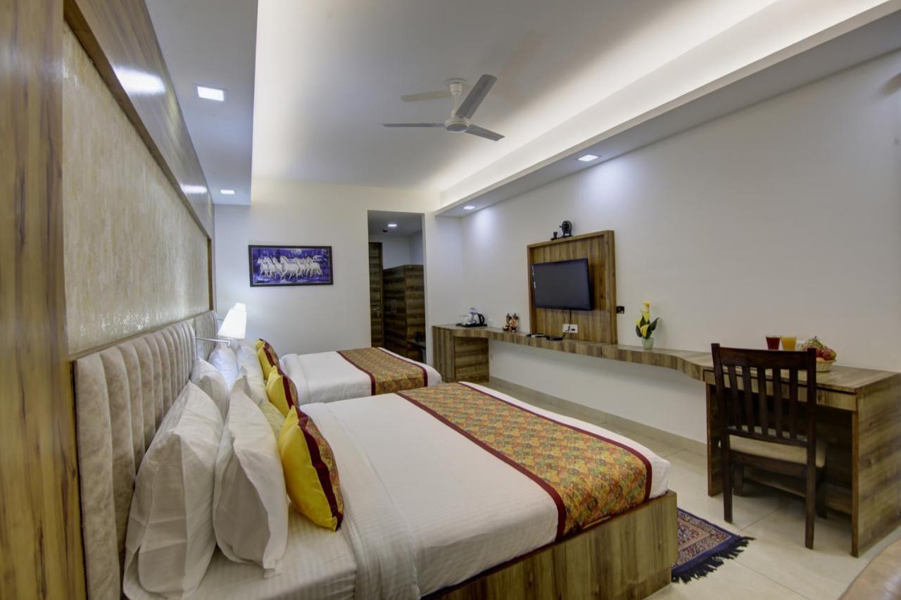 The Prithvi Near Delhi Airport