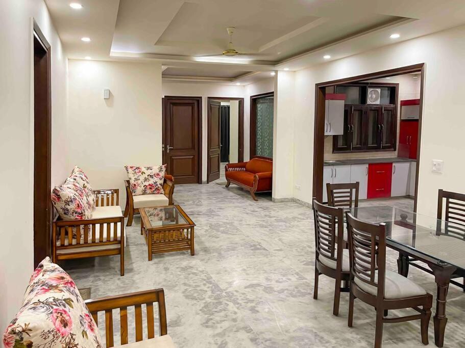 Apartment Bo-teak Private Floor - Dwarka