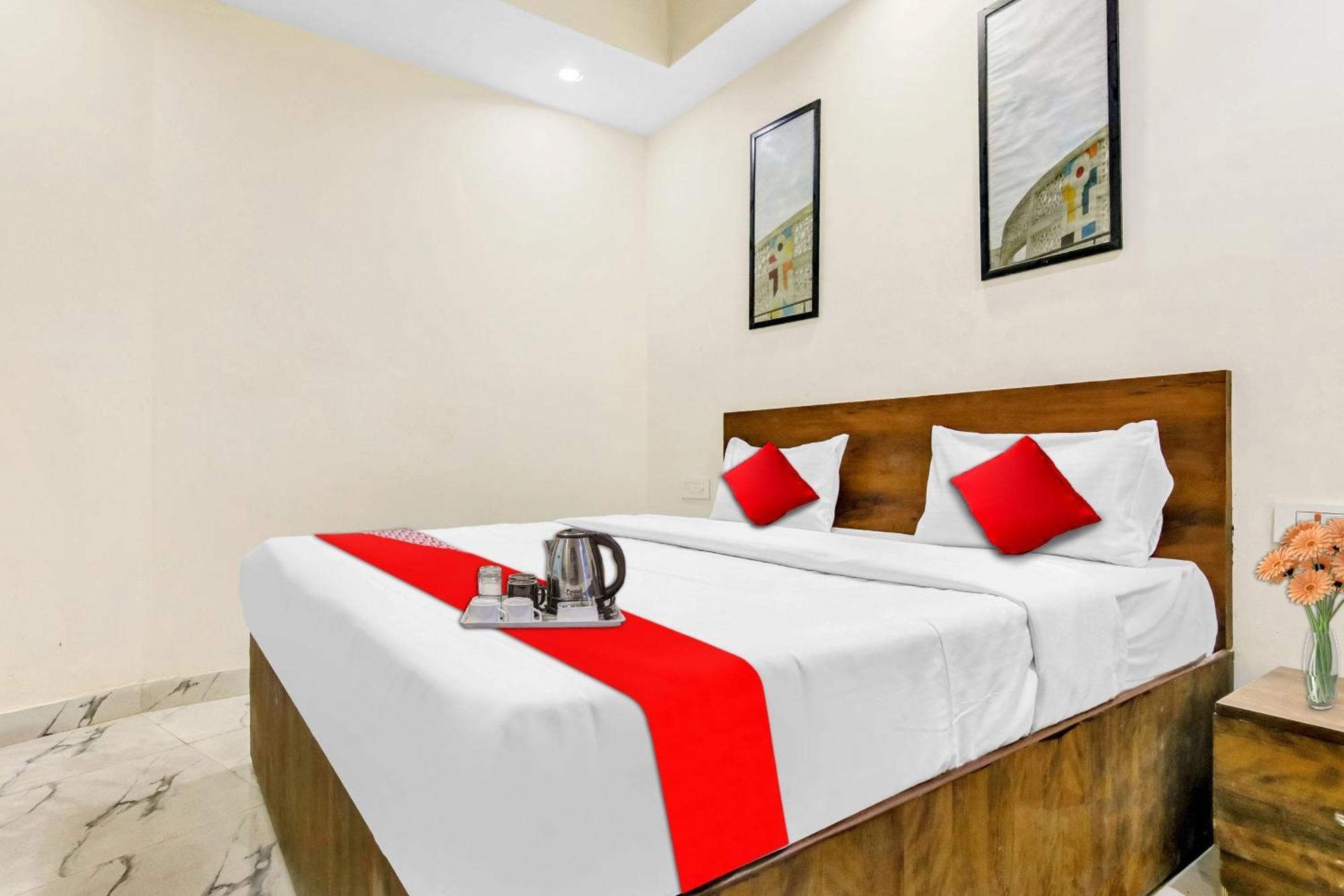 Hotel Flagship Olive New Delhi
