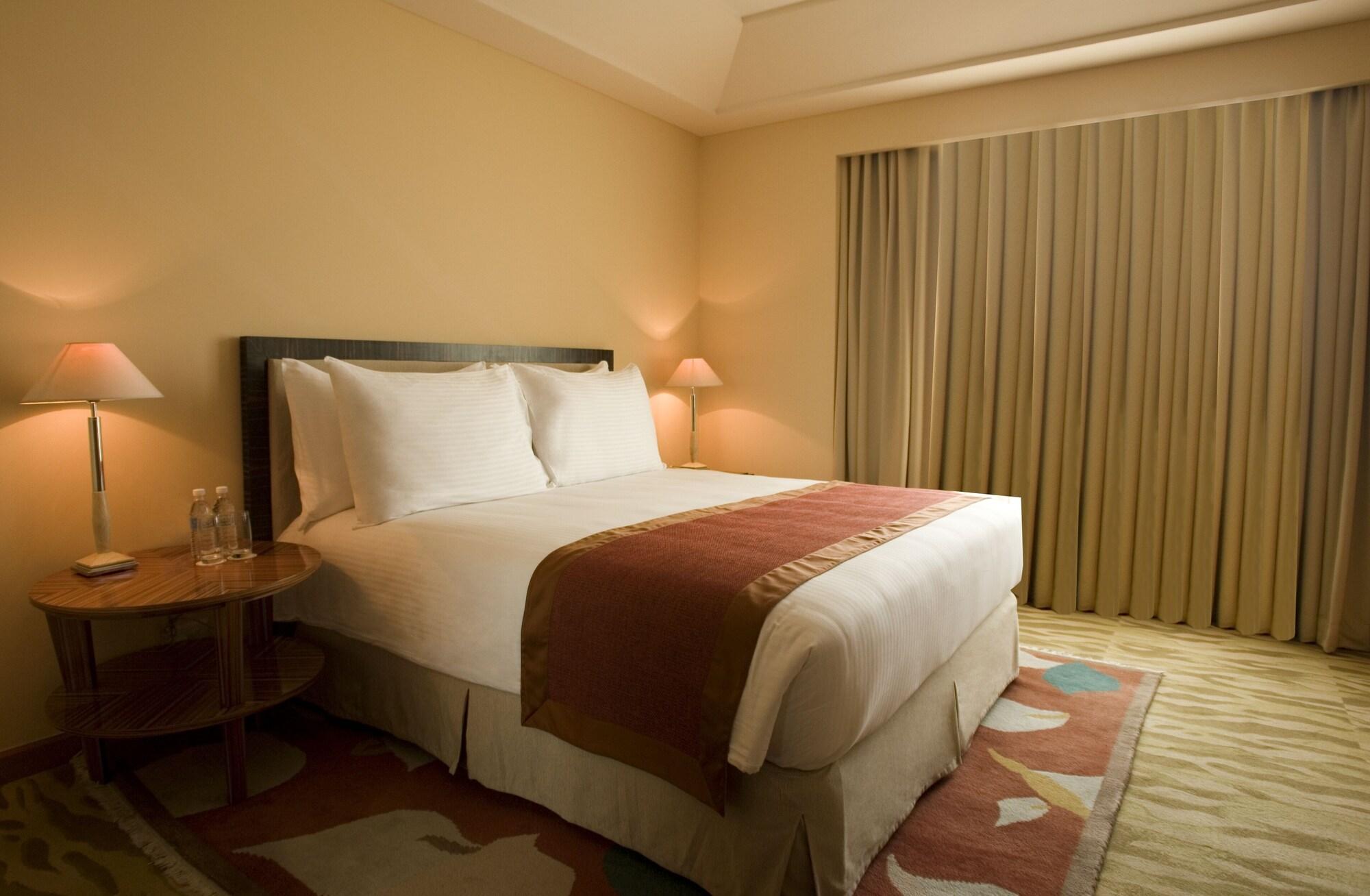 The Grand Hotel 5*