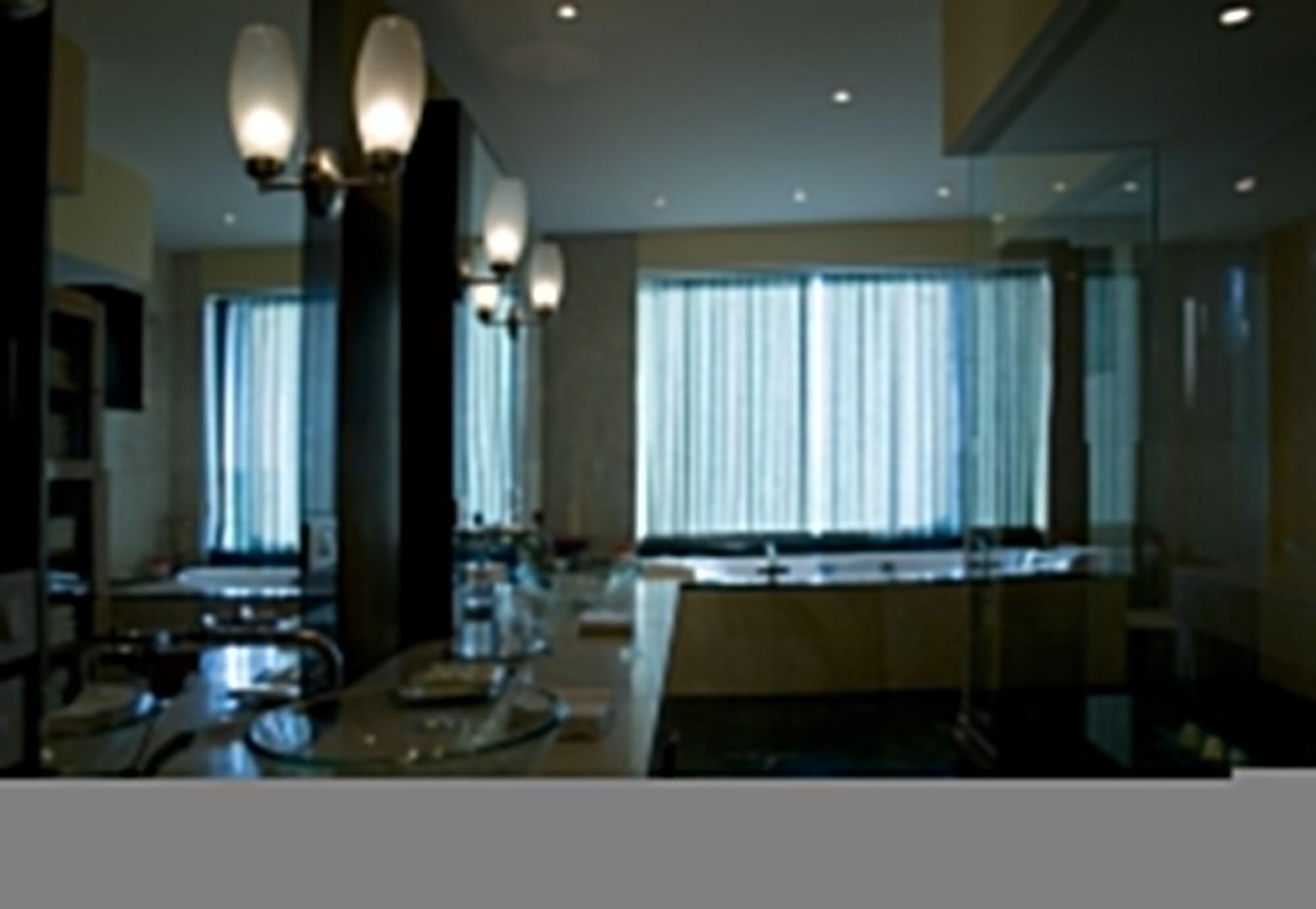 The Grand New Delhi