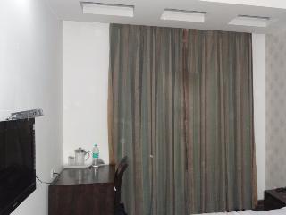 Benz International 3*