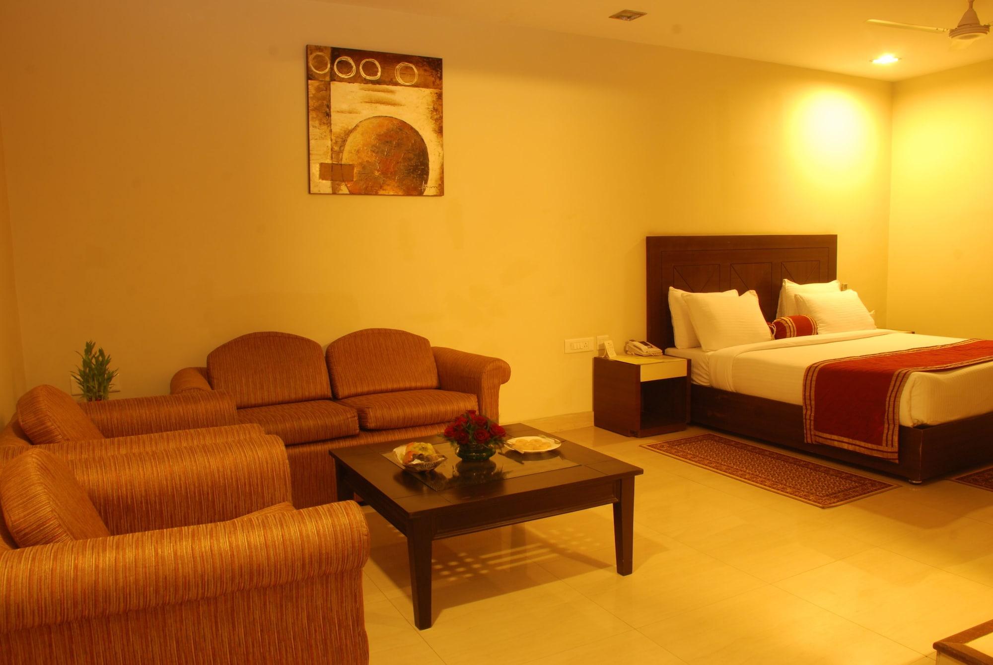 Classic Diplomat Hotel
