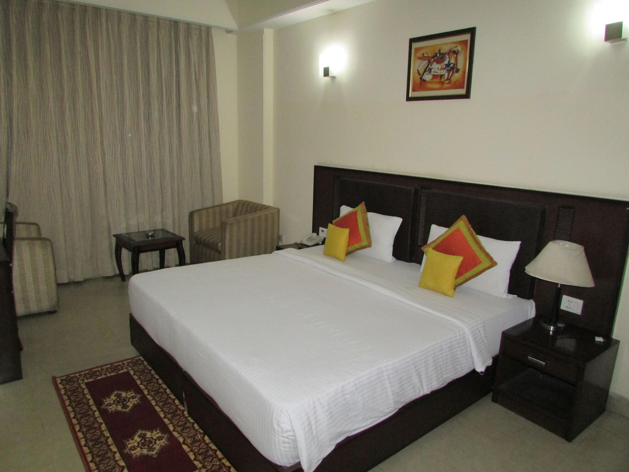 Smart Plaza Delhi Airport Hotel