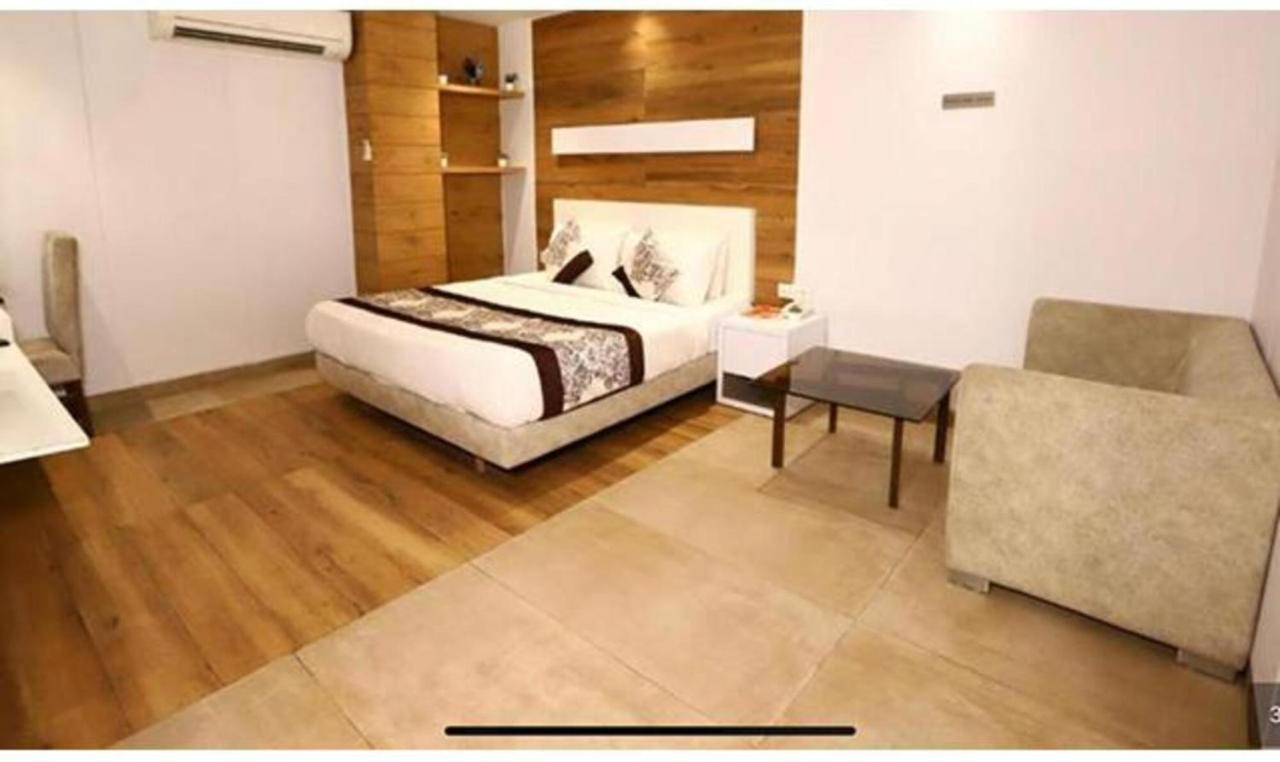 Fabhotel Prime Anchorage Hotel New Delhi