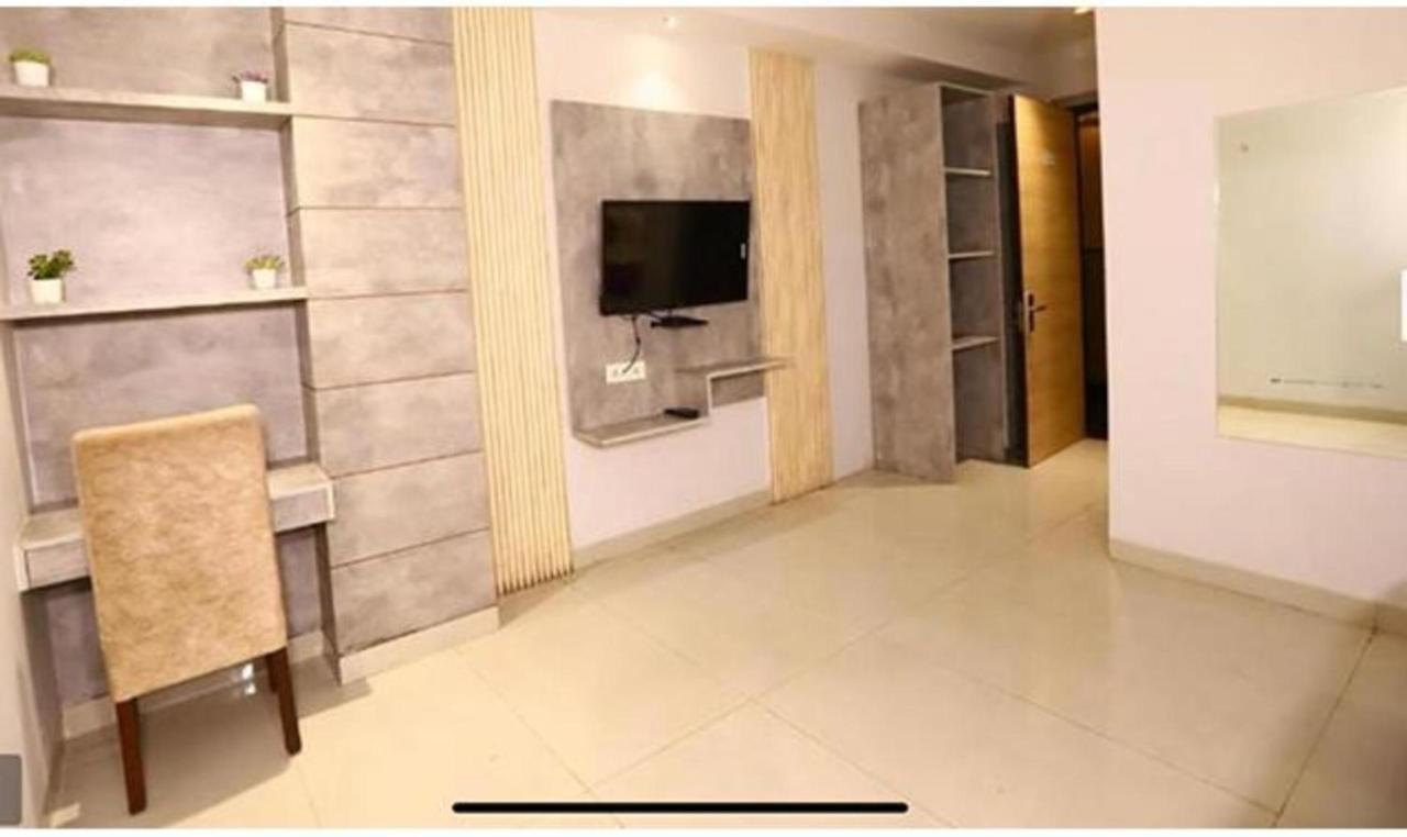 Fabhotel Prime Anchorage 3*