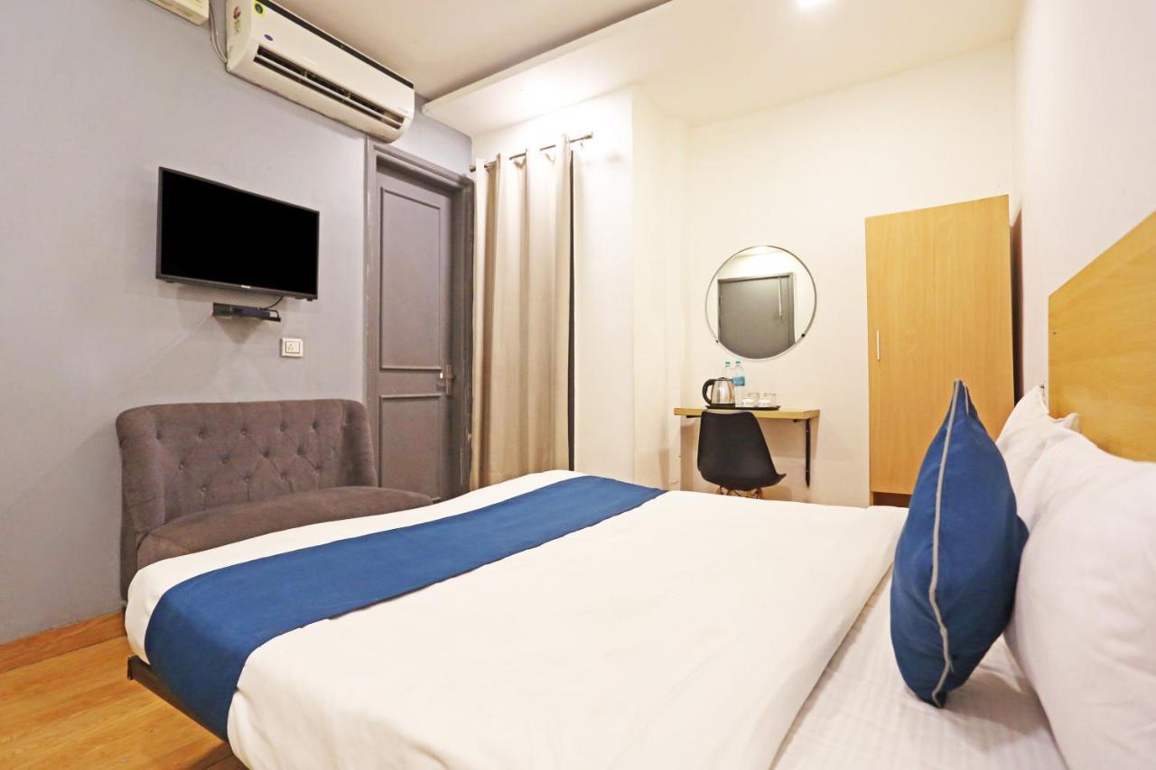 Raaso Rohini Sec-16 By Arrow Hotel