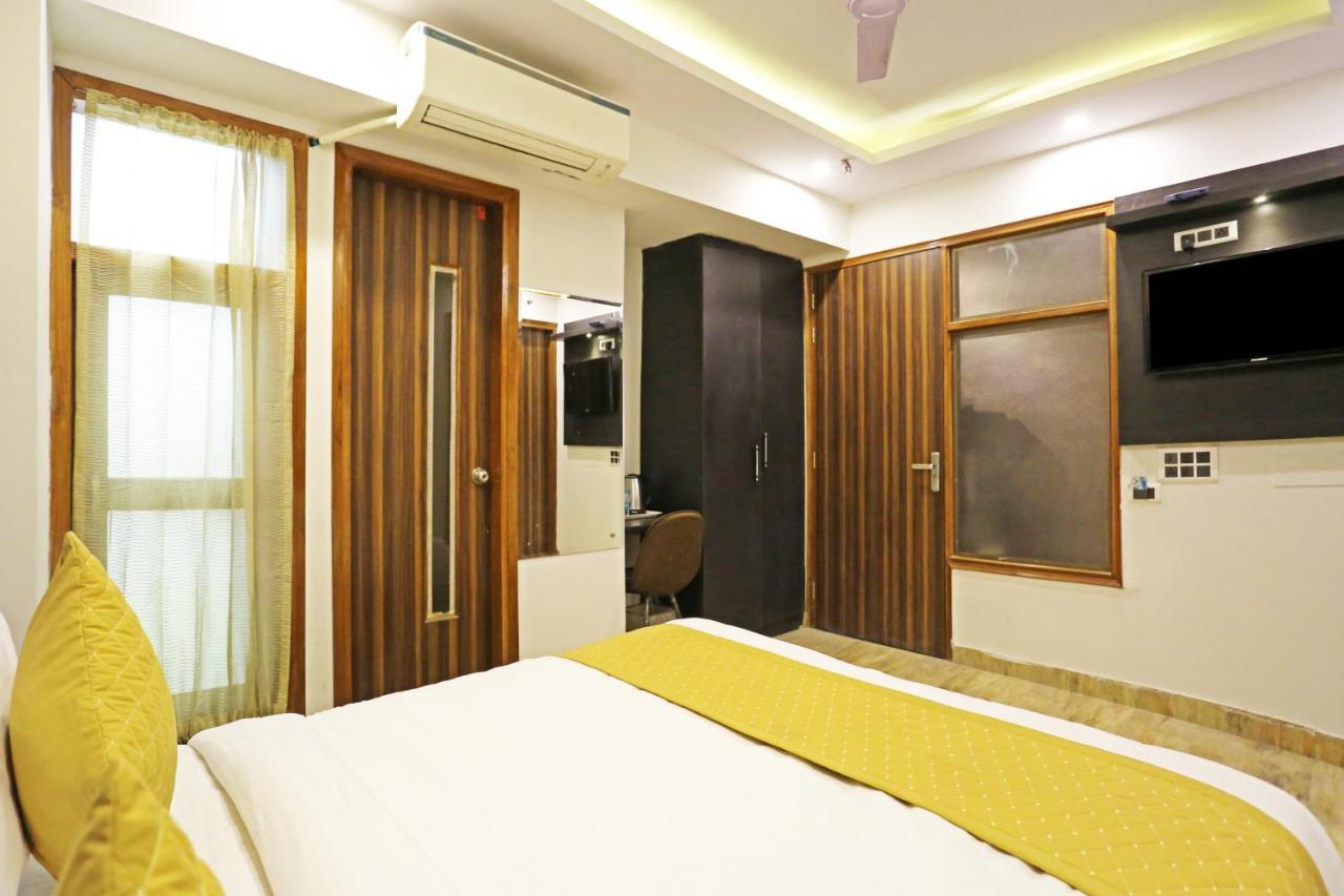 La Casa Delhi Airport Hotel 4*