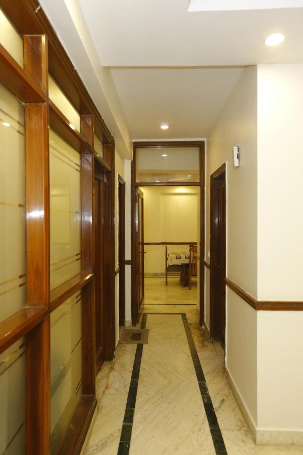 Bed & Breakfast Badal's Nest I Near Aiims I Near Safadarganj I South Delhi I Couple Friendly I Homestay *