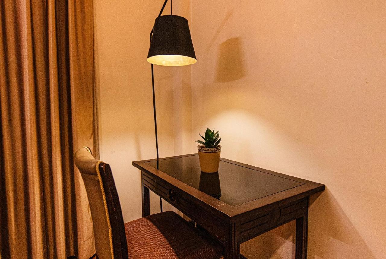 Fabhotel Prime Luxera Hotel 3*