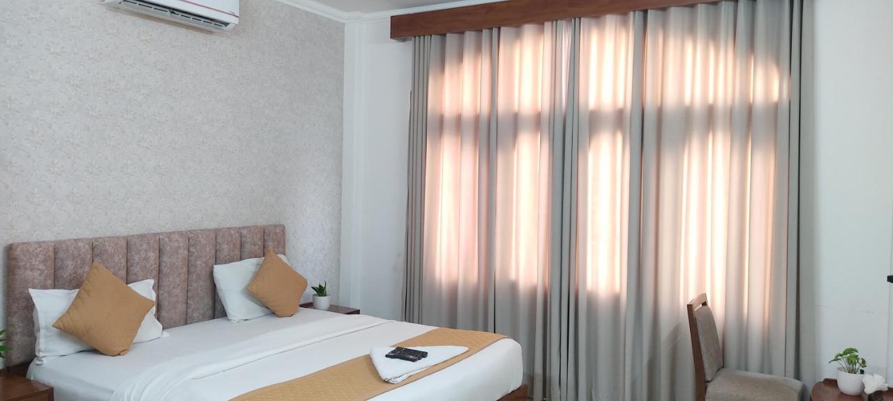 Hotel Soft Petal Residency Near Delhi International Airport