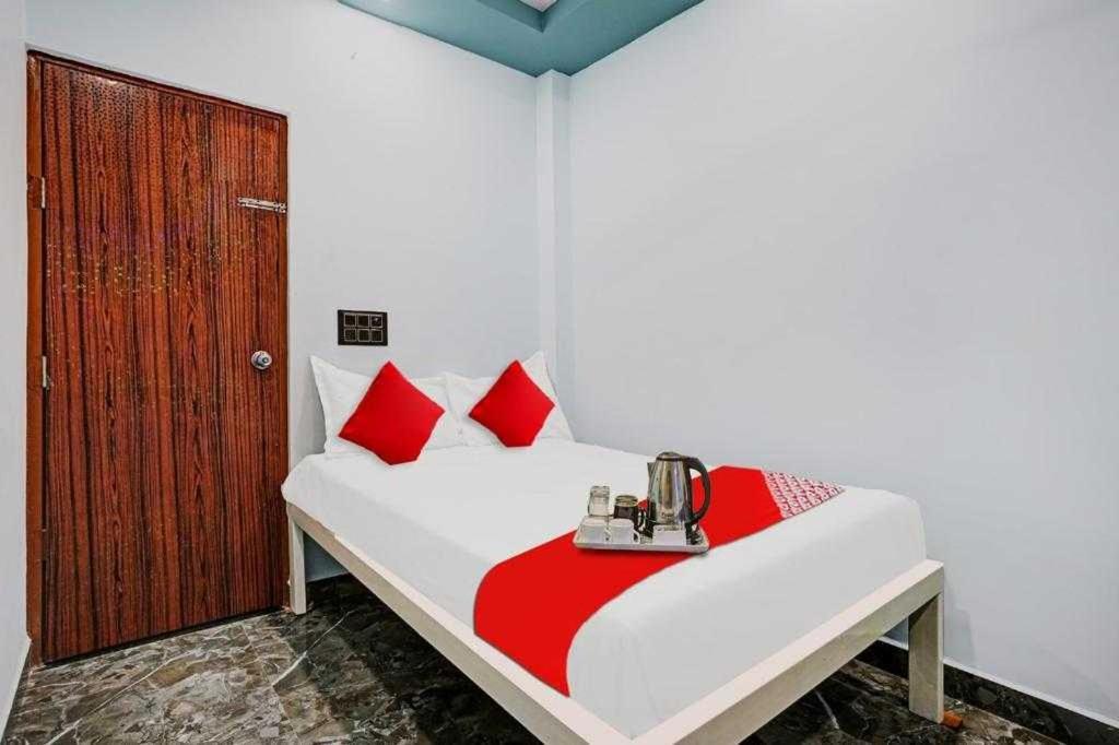 Flagship Good Vibes Hotel 3*