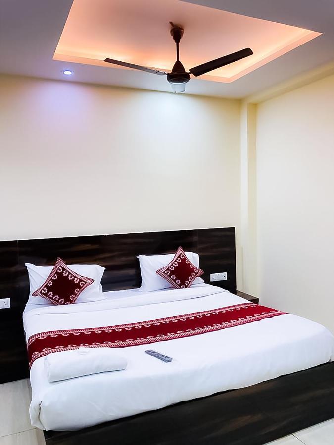 Hotel The Lisa Homes In Dwarka Sector-7 3*