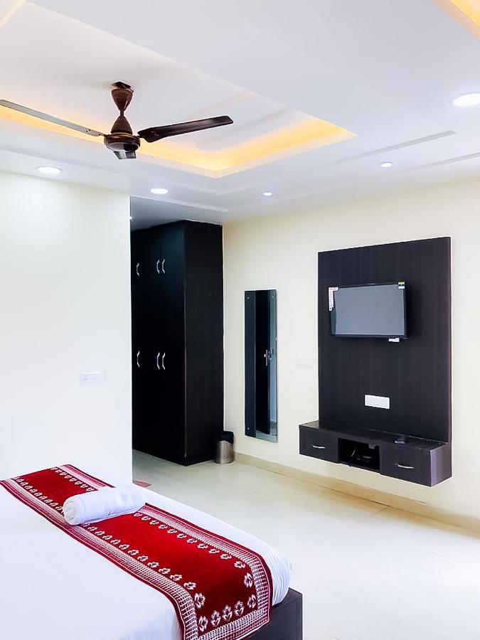 The Lisa Homes In Dwarka Sector-7 New Delhi