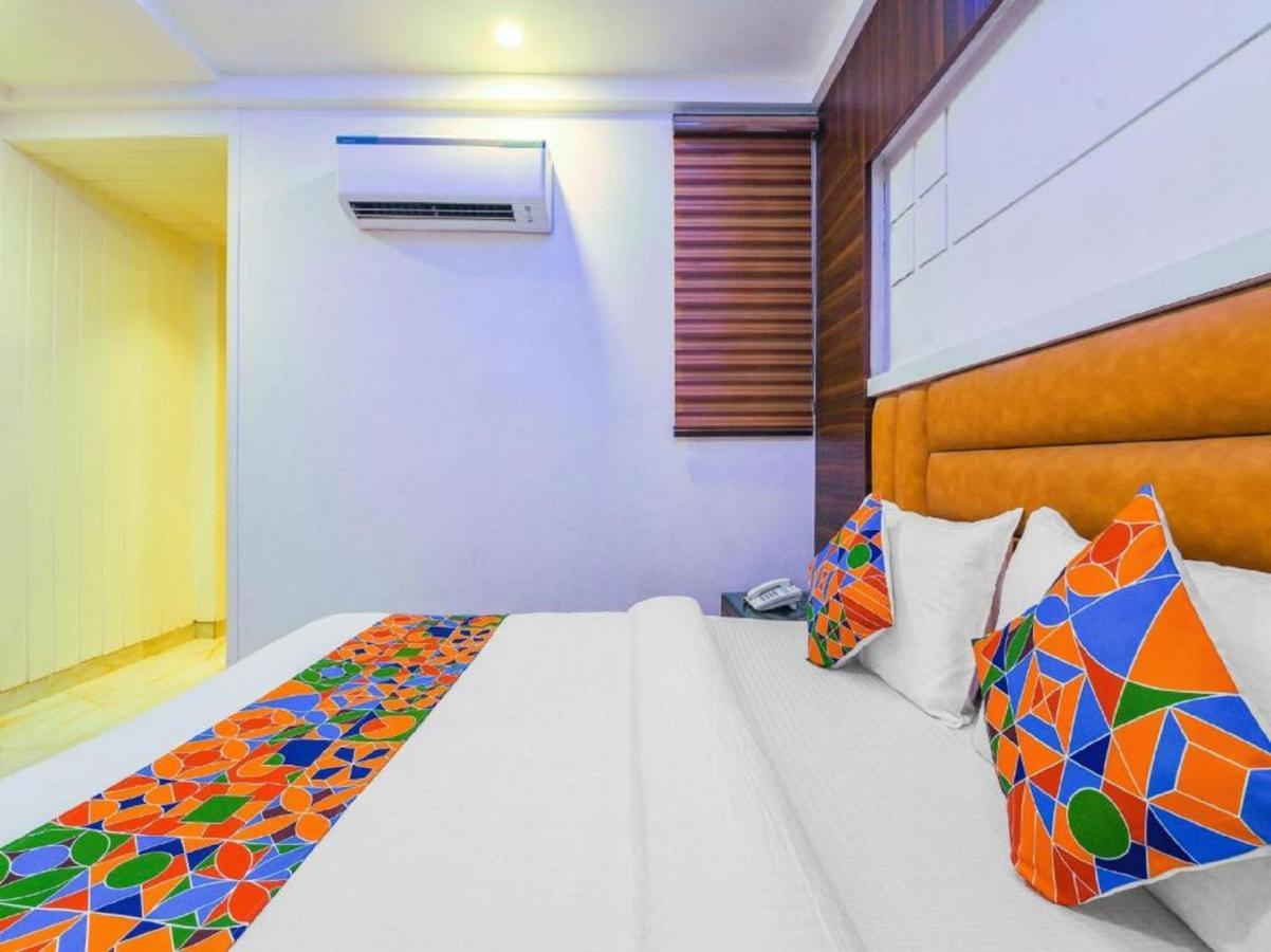 Del Fox Hotel, Delhi Airport Hotel 3*