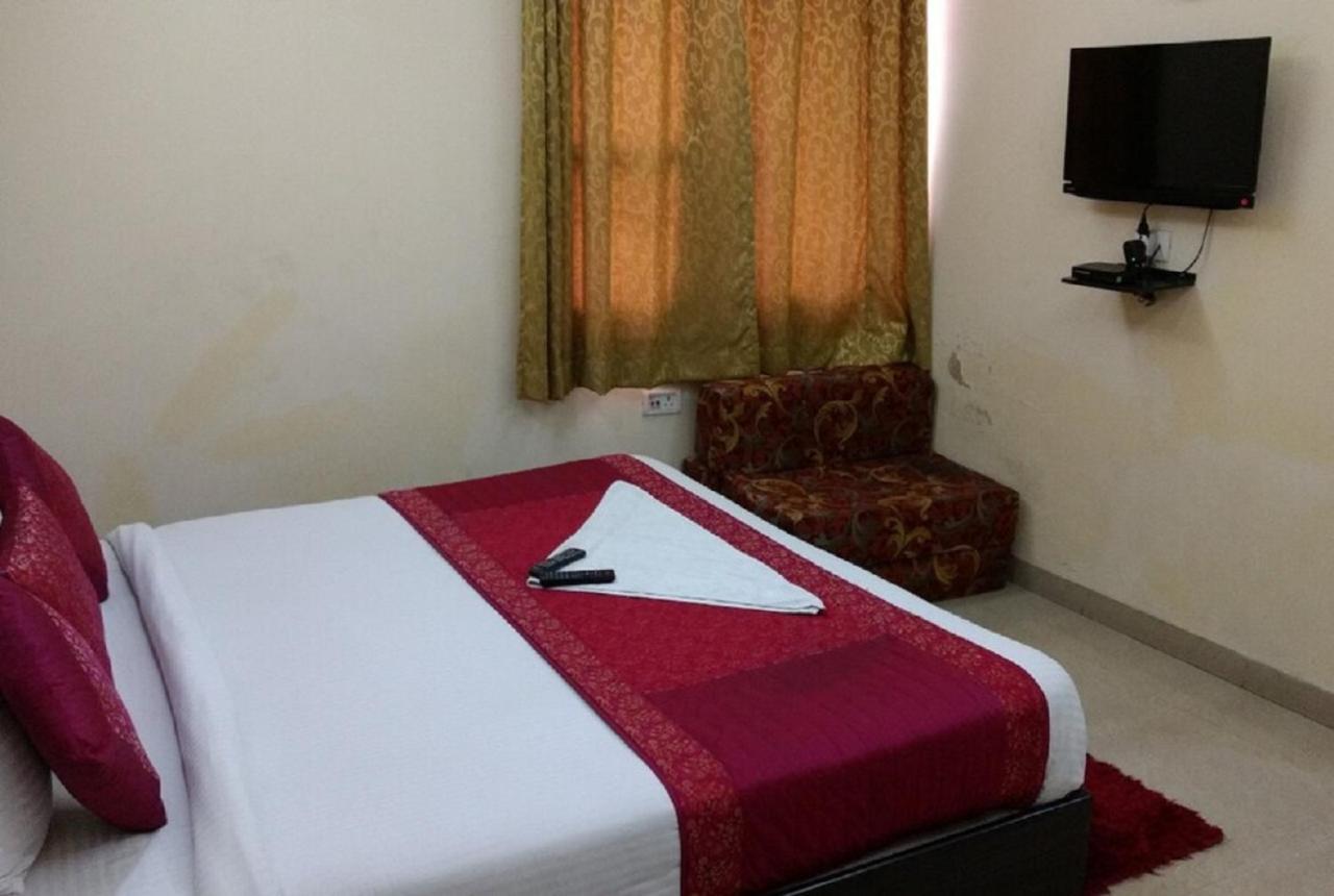Del Fox Hotel, Delhi Airport Hotel