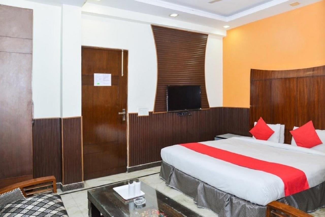 Del Fox Hotel, Delhi Airport New Delhi