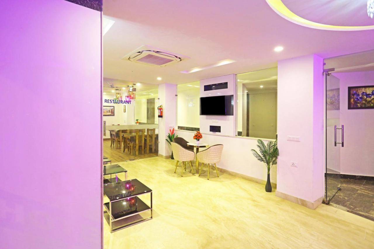 De Clark Residency Delhi Airport Hotel 4*