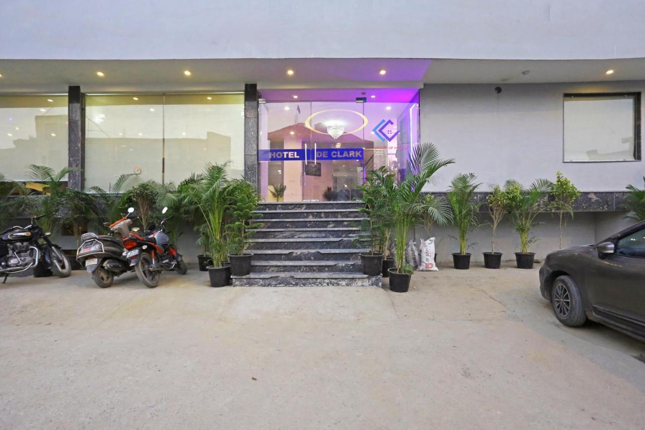 De Clark Residency Delhi Airport 4* New Delhi